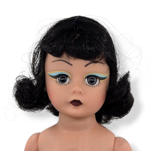 Bambola cissette madame - bambola,